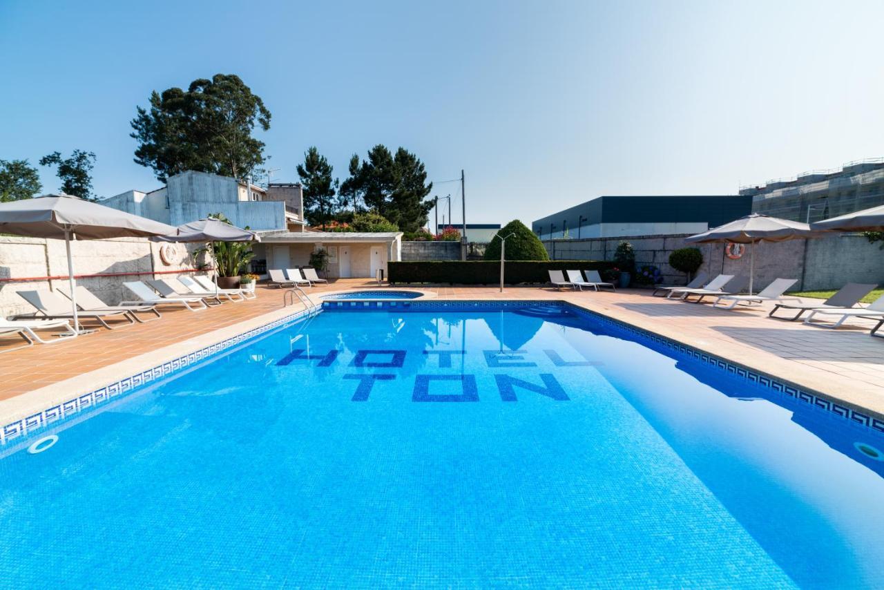 Hotel Ton Sanxenxo Exterior foto